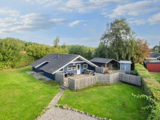 Spacious Retreat in Skovmose-By Traum - Neder Lysabild - 0