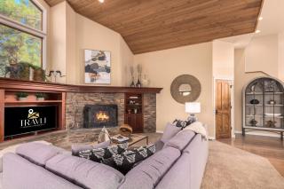 Alpine Estate 5 Showers 3 Fireplace Hot Tub Mtn View - Flagstaff - 3