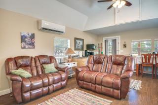 Plantersville Cabin on 50 Acres with Pond and Fire Pit - Magnolia - 8