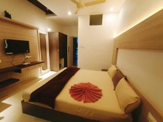 Central Abode Family Rooms - Vandiperiyār - 9
