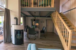 Ferienhaus mit Terrasse und Balkon - Granzow - 5