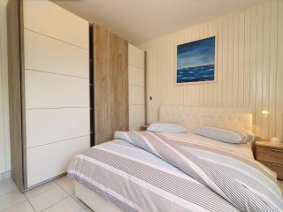 Apartments Villa Marijana - Standard Two Bedroom Apartment with Terrace and Garden View Marijana 5 - Prizba - 4