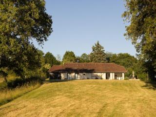 Spacious holiday home with private pool - Peyrusse-Grande - 0