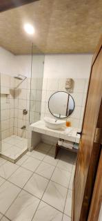 Sunshine Sanctuary Boutique Jungle Lodge - 1