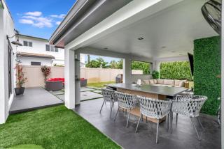 Contemporary 3BR 3 BA Duplex, Amazing Outdoor Area - Fort Lauderdale - 4