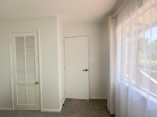 Private room with separate bathroom and carpark - Auckland - 5