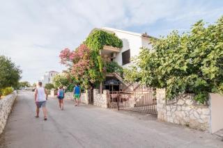 Apartments Fidelis - Two Bedroom Apartment with Terrace and Pool View 5 - Trogir - 1