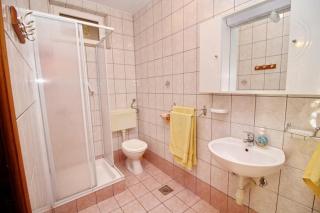 Apartments Veselka, Lumbarda - One Bedroom Apartment with Terrace and Garden View Apt 1 - Lumbarda - 5