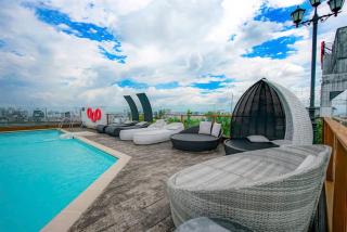 Leman Luxury Suites - 6