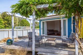 Little Blue Bach - Martinborough - 5