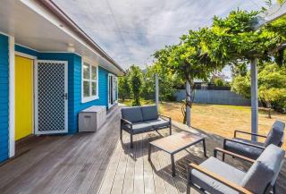 Little Blue Bach - Martinborough - 9
