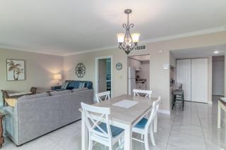 Top Floor Condo, Steps Away From J.W. Marriott and Beach Access - 1