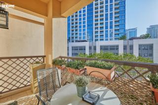 bnbmehomes - High-end 2BR Apartment on Burj Khalifa Blvd - Dubai - 7