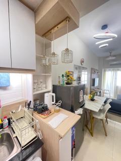 Cozy and Aesthetic Unit near to NAIA Airport Y&N Staycation - Manila - 2