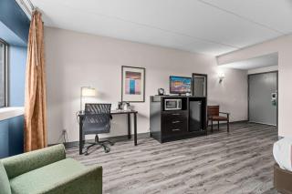 Quality Inn & Suites Mall of America - MSP Airport - Bloomington - 1