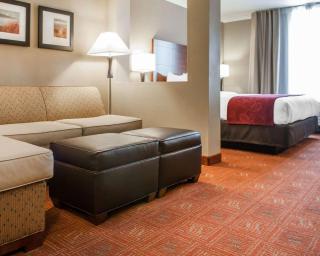 Comfort Suites Farmington - Farmington - 5