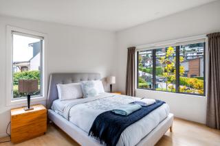 Spectacular views uninterrupted! 3 BR, Private! - Queenstown - 9