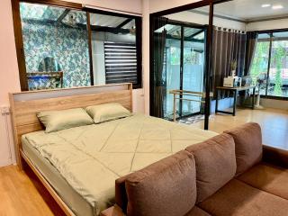 Kirin Riverside Homestay with AC, WiFi in Bangkok - 4