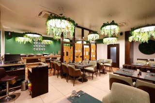 Quality Inn City Centre Varanasi - 5