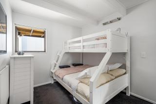 2 minutes to town! No car needed! Compact and Warm - Queenstown - 3