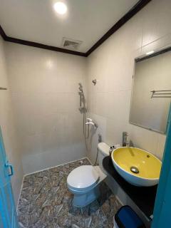 Little Friendly House With Pool - Luang Prabang - 3