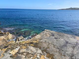 MIA White Luxury Suite - Topfloor two bed in Qawra - St Paul's Bay - 1