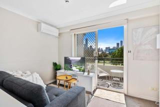 1-Bedroom Haven in the Heart of South Brisbane - Brisbane - 0