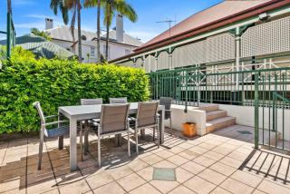 1-Bedroom Haven in the Heart of South Brisbane - Brisbane - 7
