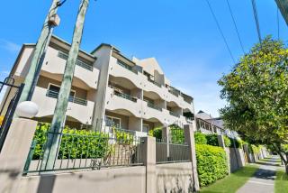 1-Bedroom Haven in the Heart of South Brisbane - Brisbane - 6