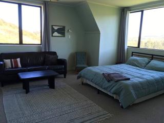 Rural retreat with the most incredible views! - Kahuranaki - 1