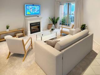 Home, but closer to the beach - Sunshine Bay - 8