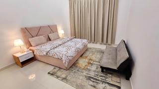 Splendid Villa Rooms near Dubai Airport - Dubai - 2