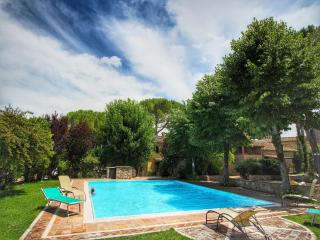 Apartment in a farmhouse with swimming pool - Mensanello - 5