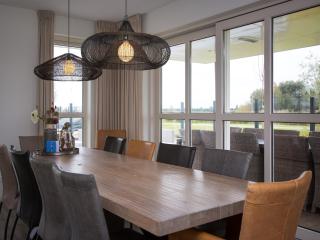 Thatched Villa with a sauna at Tjeukemeer - Delfstrahuizen - 5