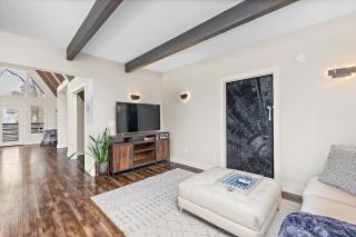 Unique 4BR Into The Woods - Fire Pit home - Independence - 8