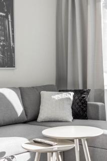 Cozy 1BR City Centre Home with Free Parking - 1