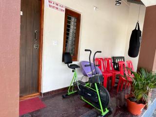 Silver S S Shadow Home Stay - Chikmagalūr - 6