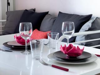 Stunning 1BR Apartment In The City Centre - 7