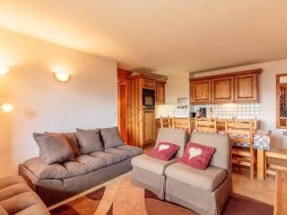 Appartement ski-in/ski-out 4 chambres, 8 pers, parking couvert, WiFi - FR-1-352-82 - 8