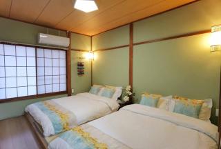 Detached house near JR & METRO Tennoji Station, - Osaca - 2