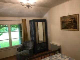 Dog friendly gîte with private Garden, jacuzzi and pool - Penne-dʼAgenais - 3