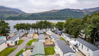 Loch Earn leisure park - St Fillans - 1