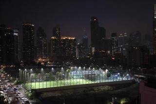 2BR Apart In Heart Of Downtown Dubai With Pool & Gym - Dubai - 3