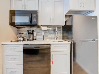 Be Our Guest! 1 Bedroom Condo Near Disney Parks! - 1