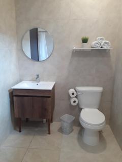 Charlys Place - San Salvador - 3