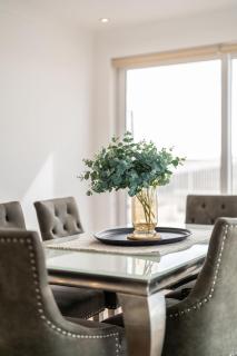 On The Beach Penthouse with Sea View - 3 bedrooms - Roof Balcony - Spa, Sauna, Gym and Pool - Sleeps 6 - Brighton & Hove - 5