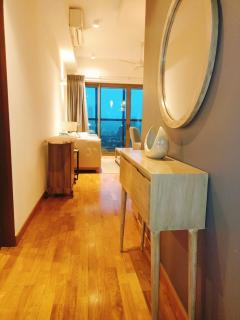 2 Bed Room Fully furnished luxury apartment at downtown Colombo 2 - Colombo - 7