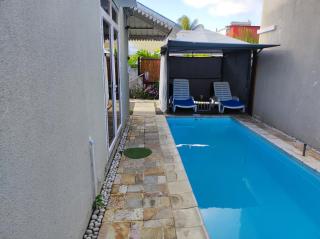 Piscines Privées et Chauffées, Private Heated Pools - Grand Bay - 1