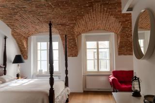 Funktastic Upper-Town Condo - Zagabria - 0