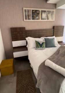 Cactus Apartments - 0